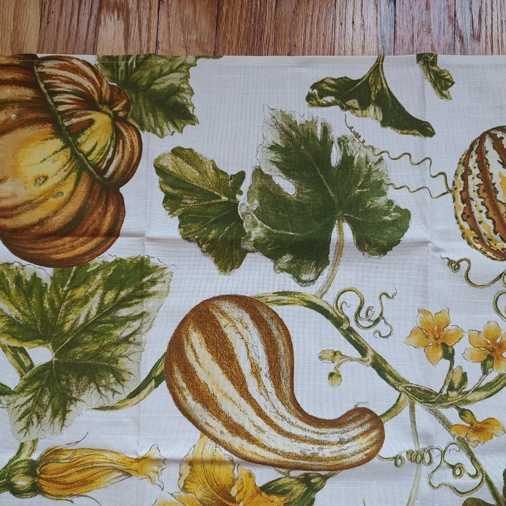 Williams Sonoma 2 Botanical Pumpkin and Gourd Print Towels Set Towel White Green
